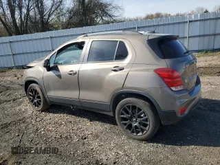2022 Chevrolet Trax LT with VIN KL7CJPSM2NB530112, listed as a Copart auction lot 49282564 with 0 mi miles and Salvage Title. Bid and sale history available at carsss.com. Image 2.