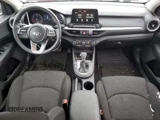 2021 Kia Forte LXS with VIN 3KPF24AD1ME390164, listed as a Copart auction lot 43323125 with 59,380 mi miles and Salvage Title. Bid and sale history available at carsss.com. Image 8.