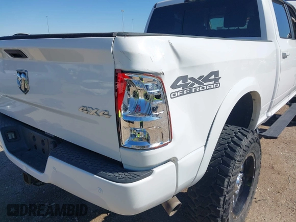 2018 Ram 2500 Big Horn with VIN 3C6UR5DL7JG290136, listed as a IAAI auction lot 41823442 with 106,167 mi miles. Bid and sale history available at carsss.com. Image 6.