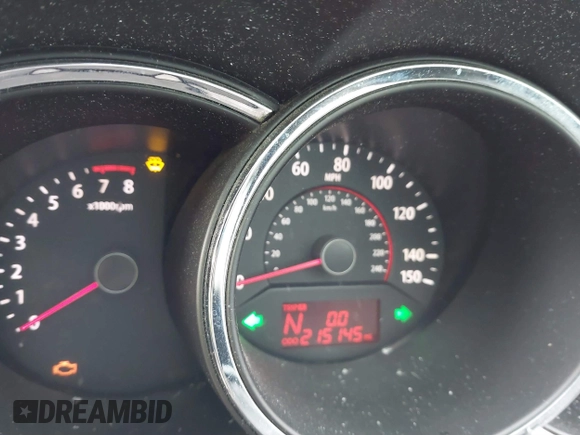 2011 Kia Sorento LX with VIN 5XYKTDA23BG068572, listed as a IAAI auction lot 41036588 with 215,145 mi miles. Bid and sale history available at carsss.com. Image 7.