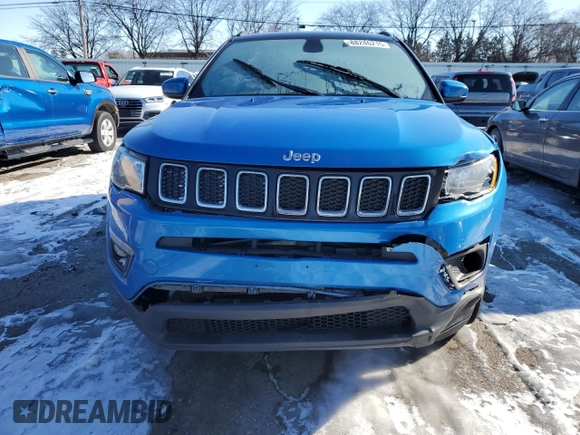 2018 Jeep Compass Altitude with VIN 3C4NJDBB9JT470749, listed as a Copart auction lot 88246215 with 172,707 mi miles and Salvage Title. Bid and sale history available at carsss.com. Image 5.