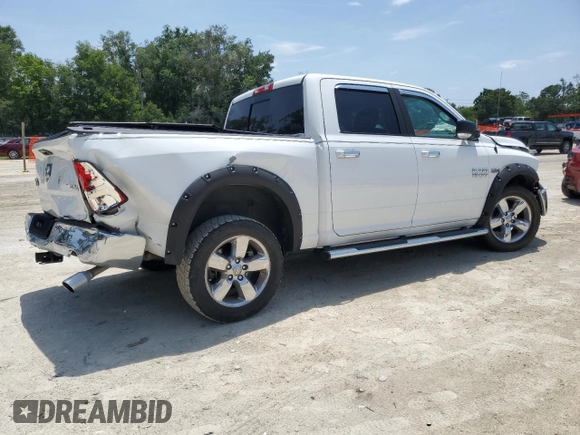 2018 Ram 1500 Big Horn z VIN 1C6RR7LT7JS254698, wystawiony jako Copart lot #57526965 z przebiegiem 46 700 mil mil oraz Szkoda całkowita • Salvage title. Historia ofert i sprzedaży dostępna na DreamBid. Obrazek 3.