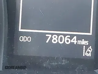 2019 Toyota Camry LE z VIN 4T1B11HK5KU746677, wystawiony jako IAAI lot #41968272 z przebiegiem 78 064 mil mil oraz . Historia ofert i sprzedaży dostępna na DreamBid. Obrazek 15.