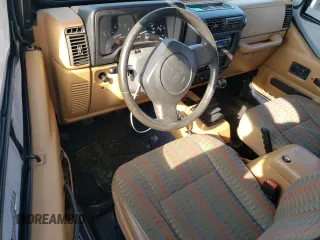 1997 Jeep Wrangler SE z VIN 1J4FY29PXVP464548, wystawiony jako Copart lot #59430535 z przebiegiem 183 412 mil mil oraz Czysty tytuł • Clean title. Historia ofert i sprzedaży dostępna na DreamBid. Obrazek 8.