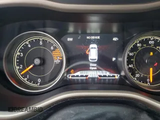 2016 Jeep Cherokee Limited with VIN 1C4PJMDB0GW225606, listed as a Copart auction lot 85572234 with 132,925 mi miles and Salvage Title. Bid and sale history available at carsss.com. Image 9.