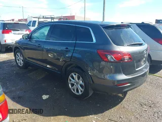2013 Mazda CX-9 Sport with VIN JM3TB2BA3D0416842, listed as a IAAI auction lot 41874362 with 236,772 mi miles and . Bid and sale history available at carsss.com. Image 3.