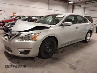 2015 Nissan Altima 2.5 S with VIN 1N4AL3AP0FN389832, listed as a IAAI auction lot 41684604 with 108,882 mi miles. Bid and sale history available at carsss.com. Image 19.