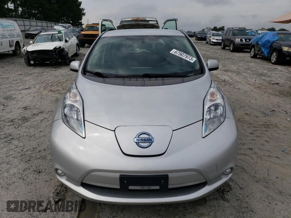 2015 Nissan LEAF SV with VIN 1N4AZ0CPXFC301438, listed as a Copart auction lot 67907973 with 91,132 mi miles. Bid and sale history available at carsss.com. Image 5.