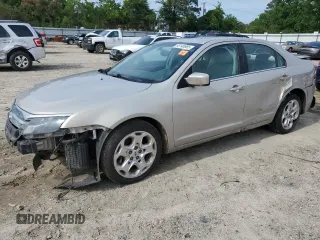 2010 Ford Fusion SE z VIN 3FAHP0HA2AR138139, wystawiony jako Copart lot #58146985 z przebiegiem 209 126 mil mil oraz Szkoda całkowita • Salvage title. Historia ofert i sprzedaży dostępna na DreamBid. Obrazek 1.