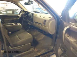 2010 Chevrolet Silverado 1500 LS with VIN 3GCRKREA6AG199138, listed as a IAAI auction lot 41750312 with 208,628 mi miles and . Bid and sale history available at DreamBid. Image 5.