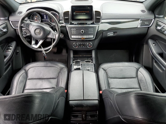2017 Mercedes-Benz GLS 550 z VIN 4JGDF7DE8HA936688, wystawiony jako Copart lot #55679235 z przebiegiem 59 009 mil mil oraz Szkoda całkowita • Salvage title. Historia ofert i sprzedaży dostępna na DreamBid. Obrazek 8.