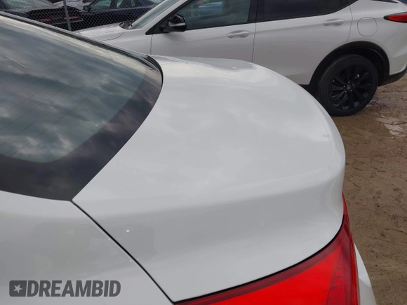 2016 Chevrolet Malibu LT with VIN 1G11C5SA3GF120955, listed as a IAAI auction lot 42091724 with 186,690 mi miles and . Bid and sale history available at DreamBid. Image 19.