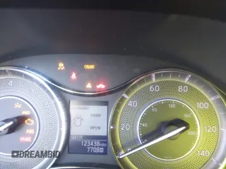 2015 Infiniti QX80 z VIN JN8AZ2NE5F9085047, wystawiony jako IAAI lot #40582956 z przebiegiem 123 438 mil mil oraz . Historia ofert i sprzedaży dostępna na DreamBid. Obrazek 7.