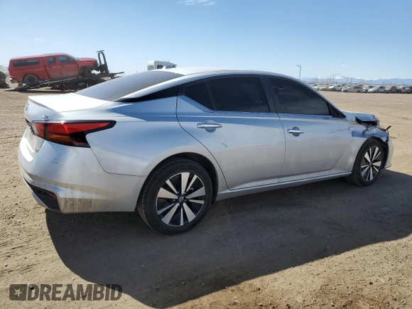 2022 Nissan Altima SV with VIN 1N4BL4DW3NN307281, listed as a Copart auction lot 49174685 with 56,003 mi miles and Salvage Title. Bid and sale history available at DreamBid. Image 3.