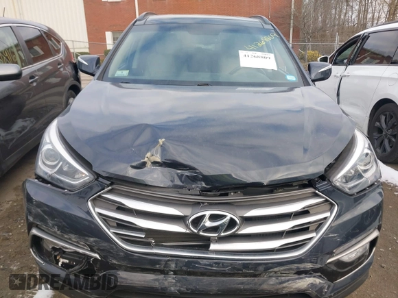 2017 Hyundai Santa Fe Ultimate with VIN 5NMZWDLA0HH045078, listed as a IAAI auction lot 41268809 with 100,659 mi miles and . Bid and sale history available at DreamBid. Image 12.