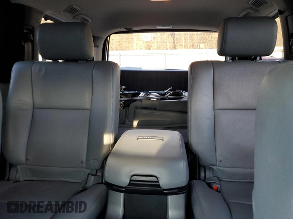 2019 Toyota Sequoia Platinum with VIN 5TDDY5G14KS171243, listed as a Copart auction lot 86040924 with 58,947 mi miles and Salvage Title. Bid and sale history available at carsss.com. Image 10.