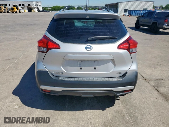 2019 Nissan Kicks SR with VIN 3N1CP5CU2KL514008, listed as a Copart auction lot 53964815 with 68,273 mi miles and Salvage Title. Bid and sale history available at carsss.com. Image 6.