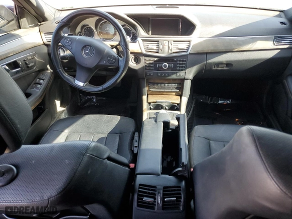 2011 Mercedes-Benz E-Class E 550 Luxury with VIN WDDHF9AB1BA348785, listed as a Copart auction lot 52629755 with 141,597 mi miles and Clean Title. Bid and sale history available at carsss.com. Image 8.