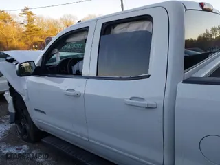 2016 GMC Sierra 1500 with VIN 1GTV2LEH2GZ350803, listed as a IAAI auction lot 41310105 with 135,662 mi miles. Bid and sale history available at carsss.com. Image 15.