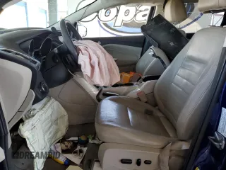 2013 Ford Escape SEL с VIN 1FMCU9H96DUD19857, выставлен на аукционе Copart как лот 62765005 с пробегом 164 395 миль миль и Списание • Salvage title. История ставок и продаж доступна на DreamBid. Изображение 7.