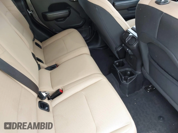 2020 Jeep Gladiator Sport S with VIN 1C6HJTAG8LL141535, listed as a IAAI auction lot 41673860 with 67,160 mi miles. Bid and sale history available at carsss.com. Image 8.