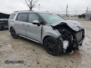 2022 Kia Carnival SX with VIN KNDNE5H37N6066343, listed as a Copart auction lot 73067054 with 18,825 mi miles and Salvage Title. Bid and sale history available at carsss.com. Image 4.