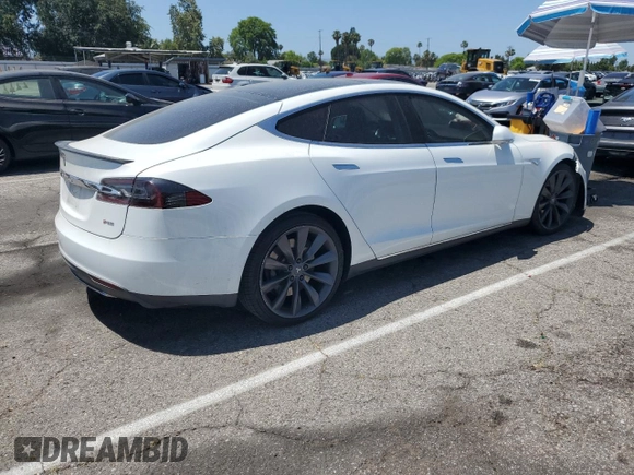 2013 Tesla Model S Performance с VIN 5YJSA1DP3DFP10567, выставлен на аукционе Copart как лот 58352955 с пробегом 128 438 миль миль и Списание • Salvage title. История ставок и продаж доступна на DreamBid. Изображение 3.