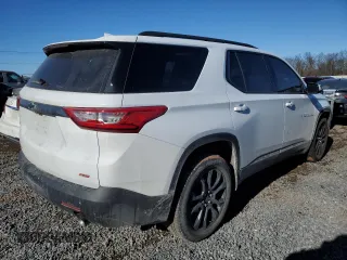 2019 Chevrolet Traverse RS with VIN 1GNEVJKW6KJ252144, listed as a Copart auction lot 42980605 with 94,045 mi miles and Salvage Title. Bid and sale history available at carsss.com. Image 3.