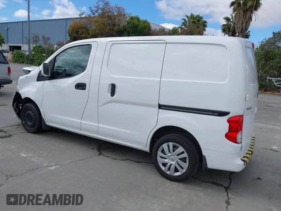 2021 Nissan NV200 SV z VIN 3N6CM0KN3MK706501, wystawiony jako IAAI lot #42262247 z przebiegiem 96 026 mil mil oraz . Historia ofert i sprzedaży dostępna na DreamBid. Obrazek 3.