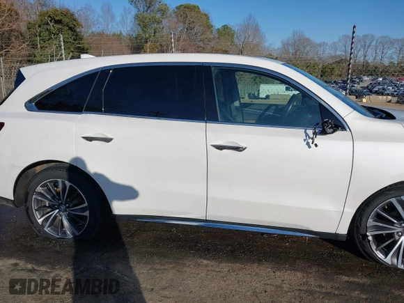 2020 Acura MDX w/Technology Pkg with VIN 5J8YD3H58LL003158, listed as a IAAI auction lot 41532982 with 125,585 mi miles. Bid and sale history available at carsss.com. Image 13.