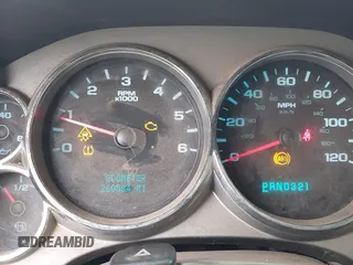 2008 GMC Sierra 1500 SLT z VIN 2GTEC13J981221636, wystawiony jako IAAI lot #41439873 z przebiegiem 260 584 mil mil oraz . Historia ofert i sprzedaży dostępna na DreamBid. Obrazek 7.
