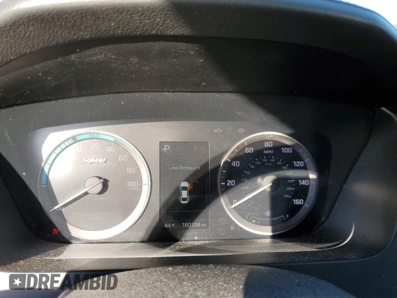 2016 Hyundai Sonata Hybrid SE with VIN KMHE24L11GA029731, listed as a Copart auction lot 43916095 with 160,104 mi miles and Salvage Title. Bid and sale history available at carsss.com. Image 9.