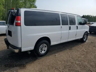 2011 Chevrolet Express Passenger 1LT with VIN 1GAZG1FG0B1123610, listed as a Copart auction lot 60080645 with 143,875 mi miles and Clean title. Bid and sale history available at DreamBid. Image 3.