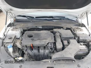 2016 Kia Optima EX with VIN 5XXGU4L31GG086203, listed as a IAAI auction lot 42128099 with 157,988 mi miles. Bid and sale history available at carsss.com. Image 10.