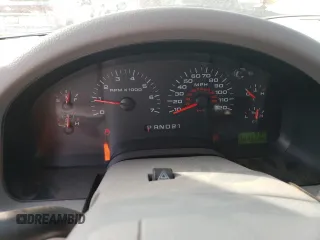 2007 Ford F-150 XL с VIN 1FTPX12V47FA77986, выставлен на аукционе Copart как лот 84491944 с пробегом 147 869 миль миль и Списание • Salvage title. История ставок и продаж доступна на DreamBid. Изображение 9.