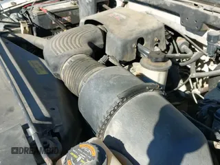 1998 Ford F-150 XL с VIN 1FTRX17LXWKA62592, выставлен на аукционе IAAI как лот 41830219 с пробегом 172 732 миль миль и . История ставок и продаж доступна на DreamBid. Изображение 18.