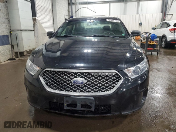 2018 Ford Police Interceptor with VIN 1FAHP2MK1JG112682, listed as a Copart auction lot 42824395 with 84,728 mi miles and Salvage title. Bid and sale history available at DreamBid. Image 5.