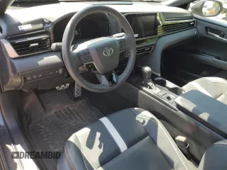 2025 Toyota Camry LE с VIN 4T1DBADK2SU003275, выставлен на аукционе Copart как лот 54206635 с пробегом Не указан миль и Списание • Salvage title. История ставок и продаж доступна на DreamBid. Изображение 8.