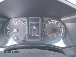 2022 Toyota Tacoma SR with VIN 3TYAX5GNXNT042988, listed as a IAAI auction lot 41879152 with 30,383 mi miles and . Bid and sale history available at DreamBid. Image 7.