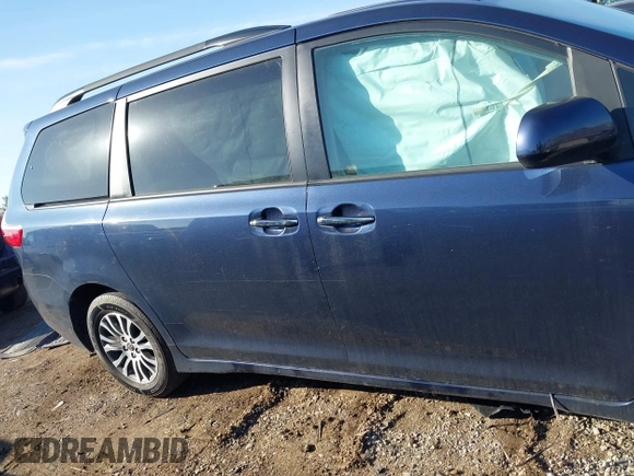 2018 Toyota Sienna XLE Auto Access Seat with VIN 5TDYZ3DC5JS934443, listed as a IAAI auction lot 41780089 with 74,363 mi miles and . Bid and sale history available at DreamBid. Image 13.