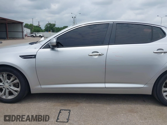 2013 Kia Optima EX с VIN 5XXGN4A75DG161872, выставлен на аукционе IAAI как лот 42425974 с пробегом 254 306 миль миль и . История ставок и продаж доступна на DreamBid. Изображение 14.