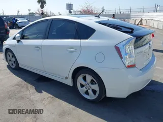 2011 Toyota Prius I z VIN JTDKN3DU7B0289227, wystawiony jako IAAI lot #42207374 z przebiegiem 210 457 mil mil oraz . Historia ofert i sprzedaży dostępna na DreamBid. Obrazek 3.