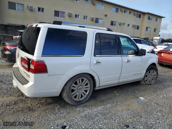 2012 Lincoln Navigator with VIN 5LMJJ2H57CEL07484, listed as a Copart auction lot 71379224 with 186,884 mi miles and Clean Title. Bid and sale history available at carsss.com. Image 3.
