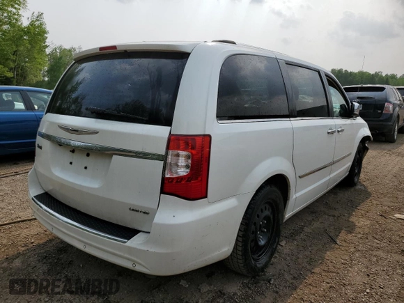 2014 Chrysler Town & Country Limited z VIN 2C4RC1GG3ER151709, wystawiony jako Copart lot #58435695 z przebiegiem 244 241 mil mil oraz Szkoda całkowita • Salvage title. Historia ofert i sprzedaży dostępna na DreamBid. Obrazek 3.