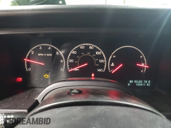 2003 Lincoln Navigator Luxury with VIN 5LMFU28R93LJ21683, listed as a Copart auction lot 80152034 with 139,811 mi miles and Salvage Title. Bid and sale history available at carsss.com. Image 9.