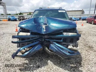 2006 Chevrolet Suburban Z71 with VIN 1GNFK16Z16J171303, listed as a Copart auction lot 61349645 with 158,488 mi miles and Salvage title. Bid and sale history available at DreamBid. Image 5.