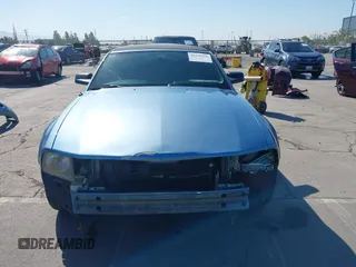 2005 Ford Mustang Deluxe with VIN 1ZVFT84N655232308, listed as a IAAI auction lot 42139250 with 200,850 mi miles. Bid and sale history available at carsss.com. Image 13.