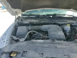 2021 Ram 1500 Tradesman z VIN 3C6RR7KG1MG685666, wystawiony jako Copart lot #84010185 z przebiegiem 79 781 mil mil oraz Czysty tytuł • Clean title. Historia ofert i sprzedaży dostępna na DreamBid. Obrazek 13.