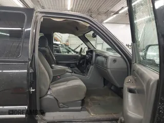2004 Chevrolet Silverado 1500 Z71 with VIN 2GCEK19T241213741, listed as a IAAI auction lot 41935361 with Not Provided miles and . Bid and sale history available at DreamBid. Image 5.