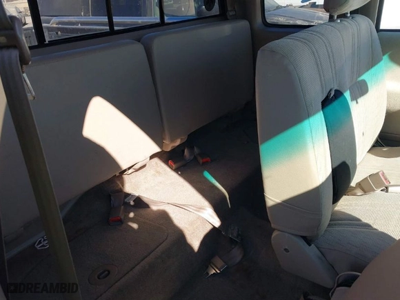 1997 Toyota T100 DX with VIN JT4TN12D9V0037897, listed as a IAAI auction lot 41737986 with 233,106 mi miles. Bid and sale history available at carsss.com. Image 8.